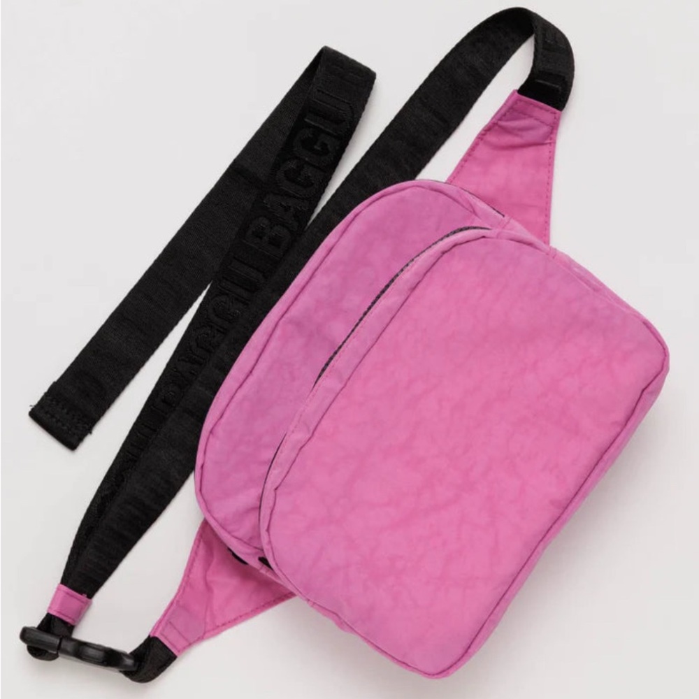 BAGGU: Extra Pink Fanny Pack⚡️